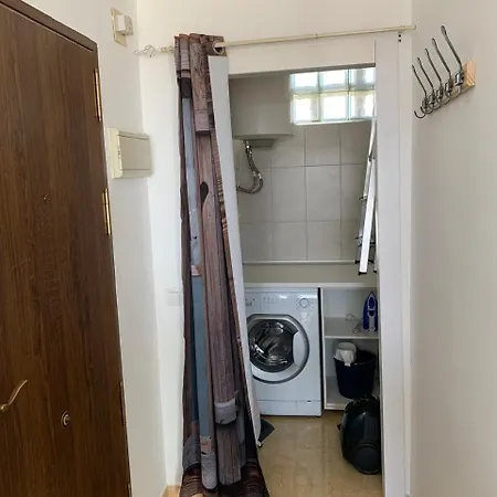 Апартаменты Hidden Gem Nearby Everything Southwest Balcony W Sea View Торремолинос