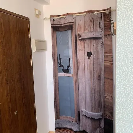 Hidden Gem Nearby Everything Southwest Balcony W Sea View Апартаменты Торремолинос